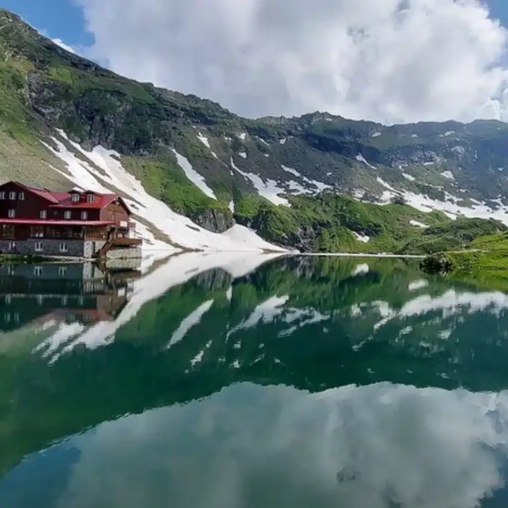 Lake Bâlea (Transfăgărășan)