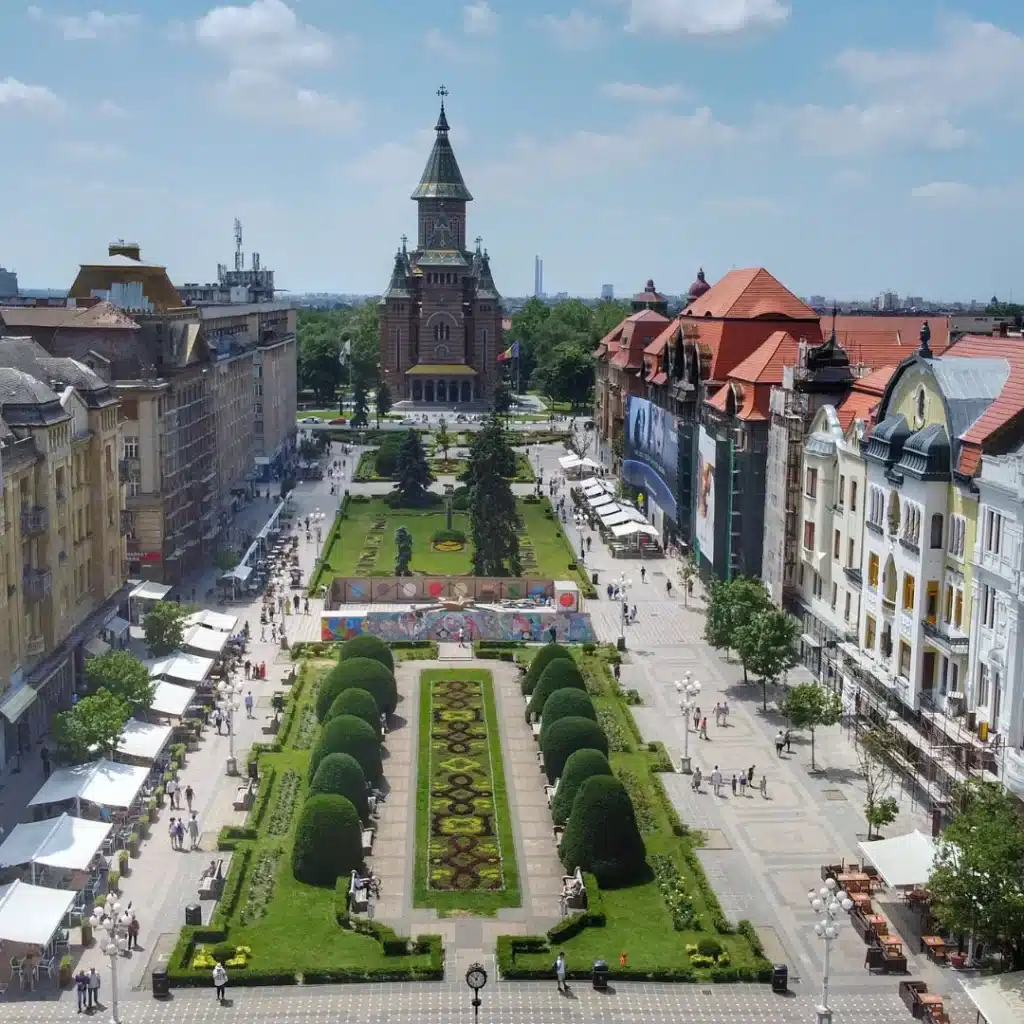 Victory Square (Piața Victoriei)