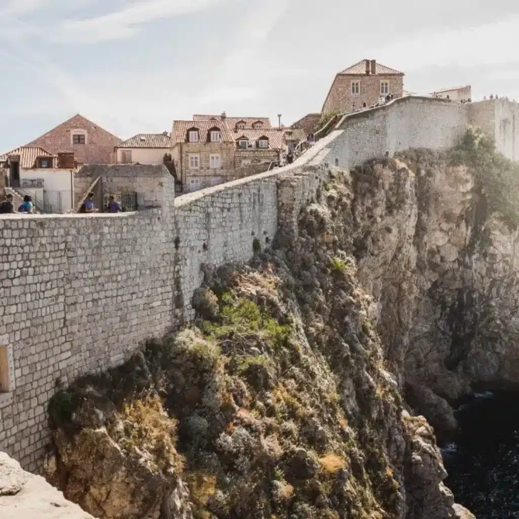 Hoodlum Film Fixers