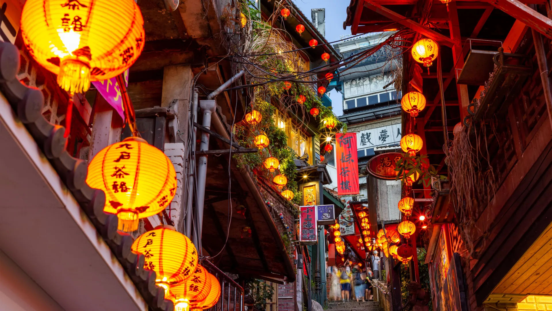 Hoodlum film fixers taiwan